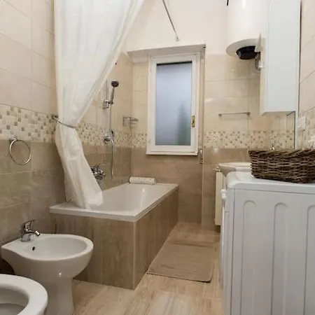 Appartement Blu Flamingo, Eleganza E Comfort A Trastevere
