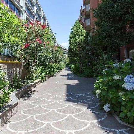 Blu Flamingo, Eleganza E Comfort A Trastevere Appartement Rome